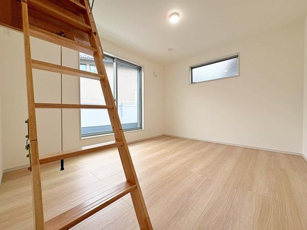 保土ケ谷区新築戸建パントリーWIC