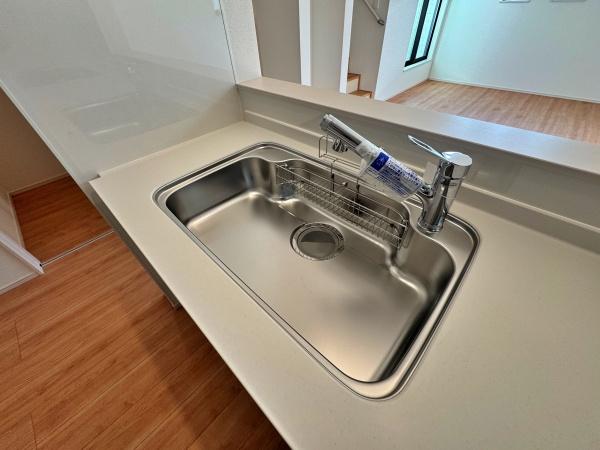 【B号棟】西区新築戸建ビルトイン車庫パントリー