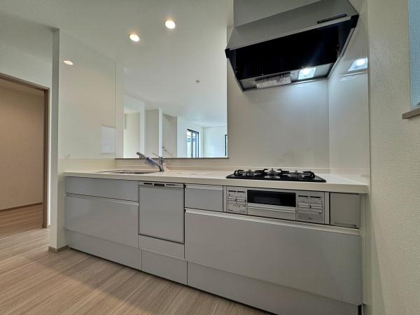 【C号棟】西区新築戸建ビルトイン車庫パントリー