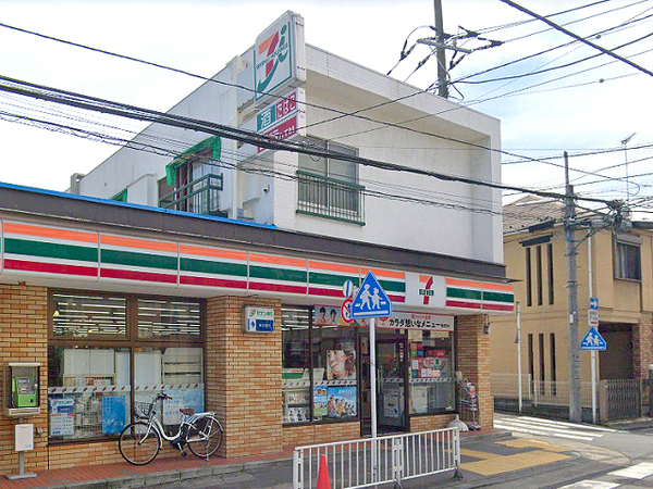 西区新築戸建2台駐車可LDK20帖角地(セブンイレブン横浜浅間台店)