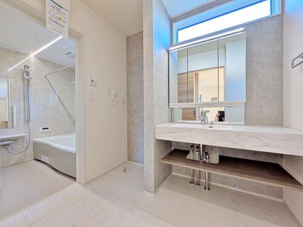 【1号棟】瀬谷区新築戸建2台駐車可和室吹抜