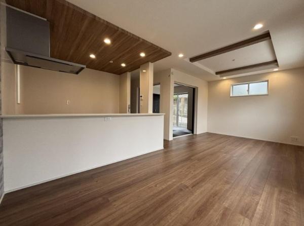 【1号棟】旭区新築戸建2台駐車可吹抜け和室