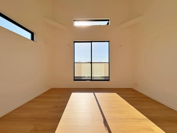 【1号棟】港南区新築戸建WICLDK18帖