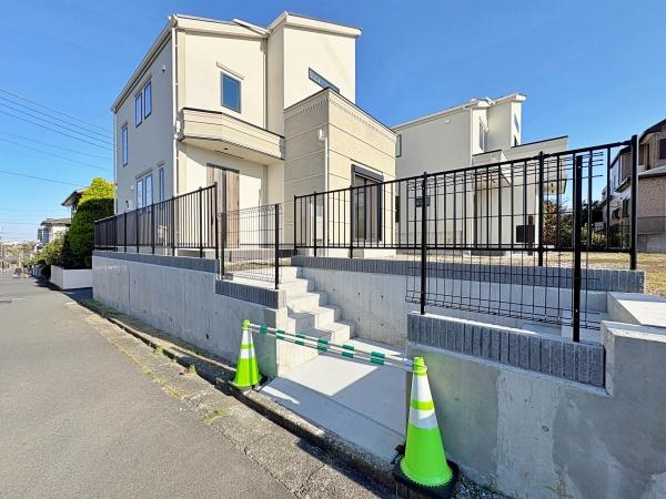 【1号棟】港南区新築戸建WICLDK18帖