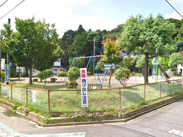 大和市新築戸建2台駐車可駅徒8分南面道路(宮久保1号公園)