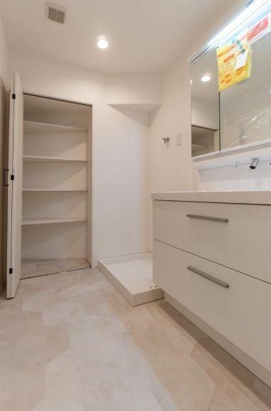 コスモ横浜鶴ヶ峰【徒9分南面バルコニー】