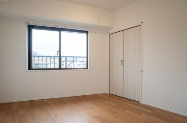 コスモ横浜鶴ヶ峰【徒9分南面バルコニー】