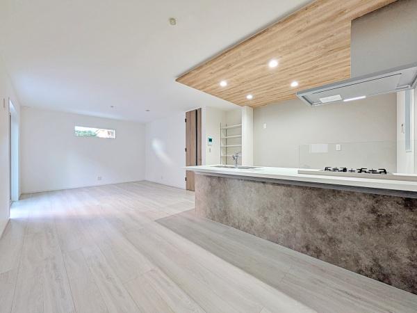 町田市新築戸建3台駐車可角地