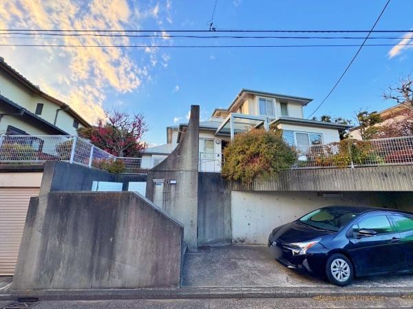 神奈川区売地建築条件無し2台駐車可