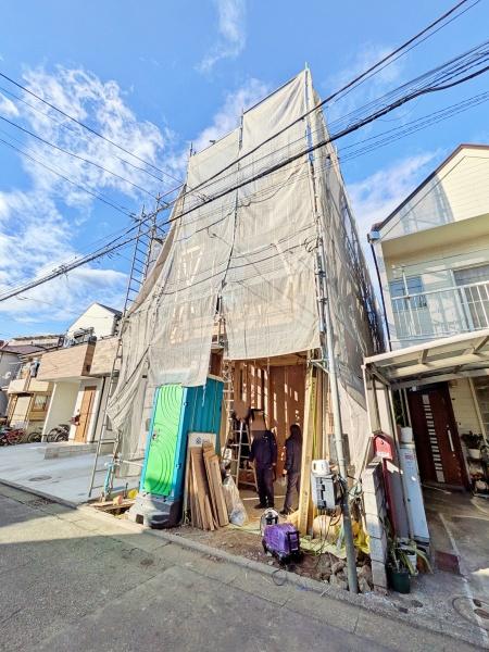 金沢区新築戸建勾配天井ロフト整形地陽当り・通風良好◎