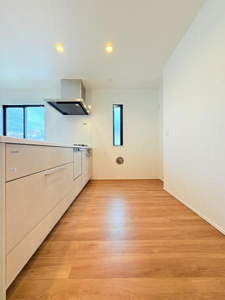 【1号棟】藤沢市新築戸建ビルトイン車庫SIC