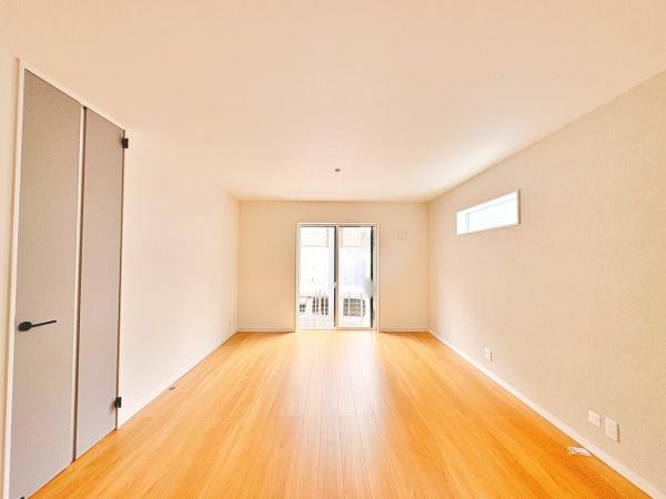 【1号棟】戸塚区新築戸建ルーバルパントリー
