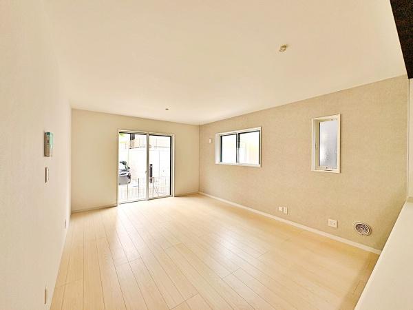 【2号棟】戸塚区新築戸建オープンクローゼットWIC
