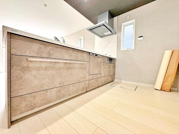 【2号棟】戸塚区新築戸建オープンクローゼットWIC