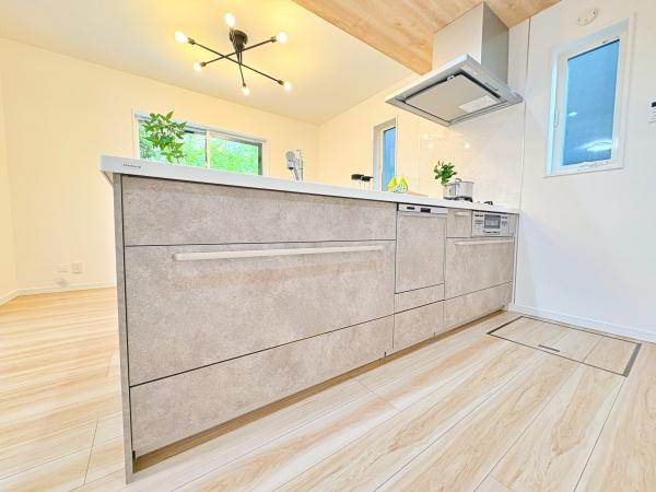 【5号棟】戸塚区新築戸建全居室5帖以上ルーバル