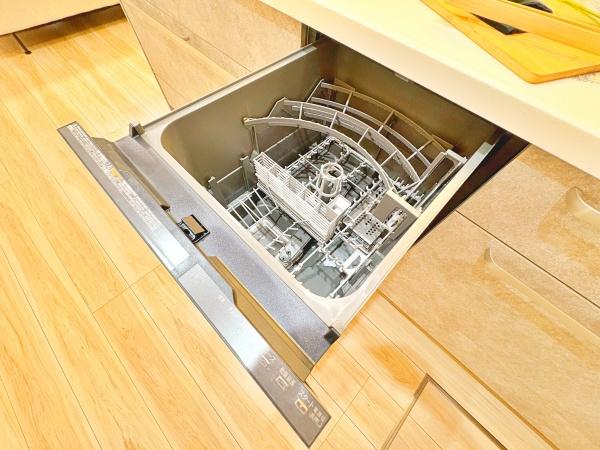 【5号棟】戸塚区新築戸建全居室5帖以上ルーバル