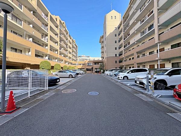 新山下ベイシティ６号棟