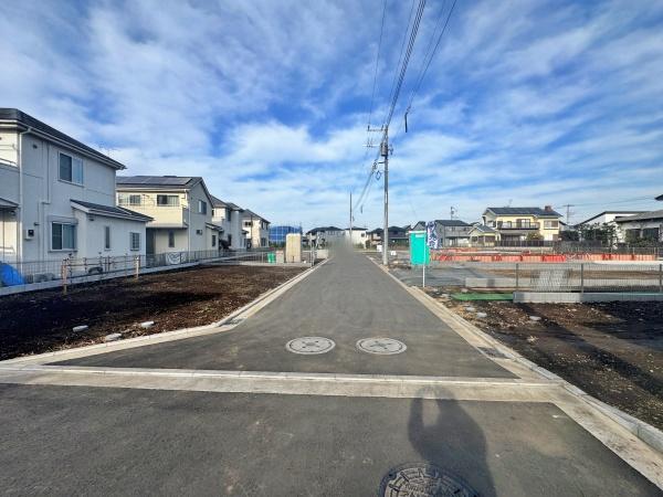 【J号棟】瀬谷区新築戸建2台駐車可各居室収納有