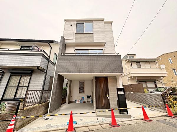 【B号棟】川崎市新築戸建ビルトイン車庫ロフト