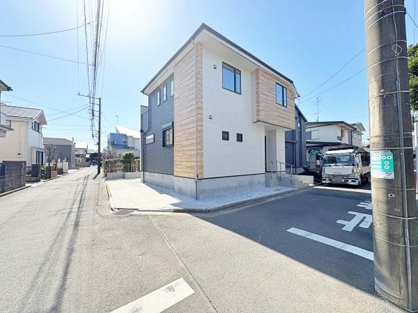 【1号棟】瀬谷区新築戸建2台駐車可床暖房WIC