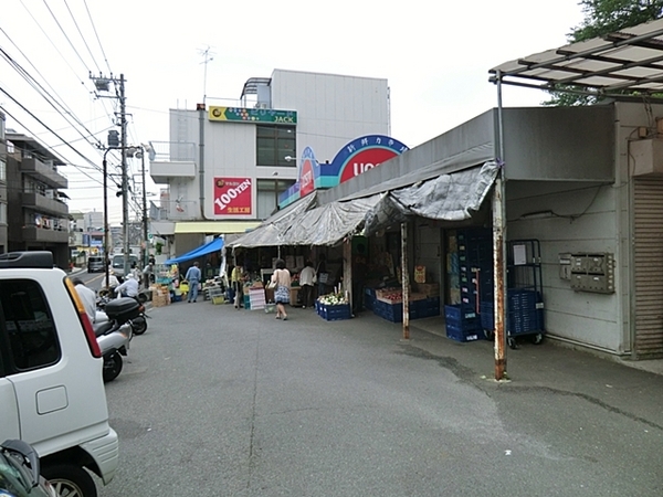 横浜市緑区東本郷４丁目の中古一戸建て(魚七鴨居店)