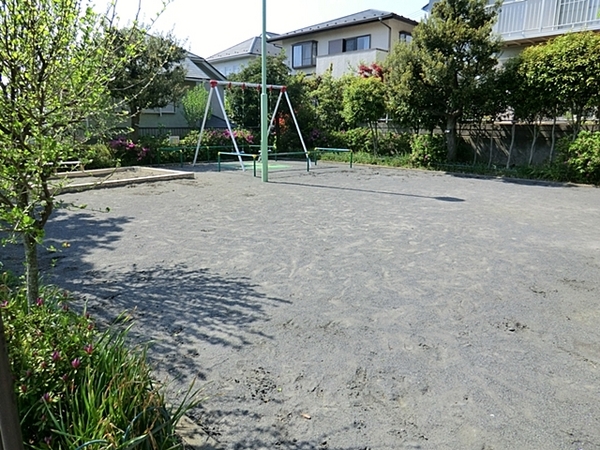 【1号棟】横浜市南区新築戸建オール電化太陽光パネル(平戸第五公園)