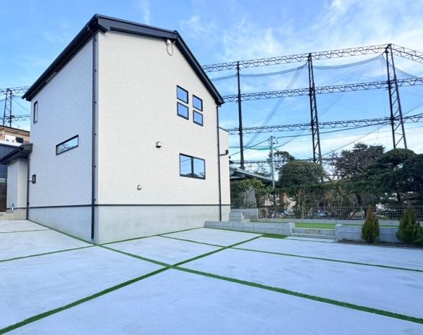 【1号棟】横浜市南区新築戸建オール電化太陽光パネル