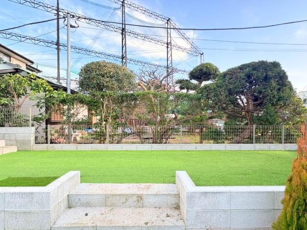 【1号棟】横浜市南区新築戸建オール電化太陽光パネル