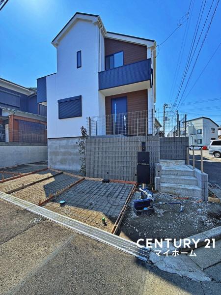 【1号棟】瀬谷区新築戸建3台駐車可LDK20帖WIC