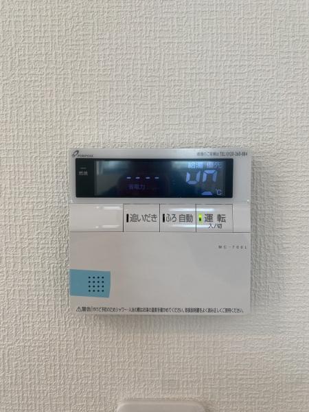 【2号棟】大和市新築戸建カースペース2台勾配天井