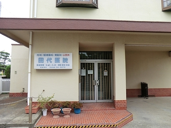 藤沢市新築戸建2台駐車可吹抜けバイクガレージ(田代医院)