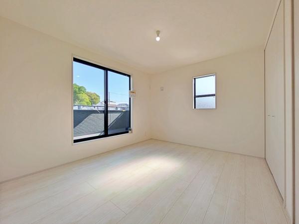 【6号棟】大和市新築戸建2台駐車可LDK18帖