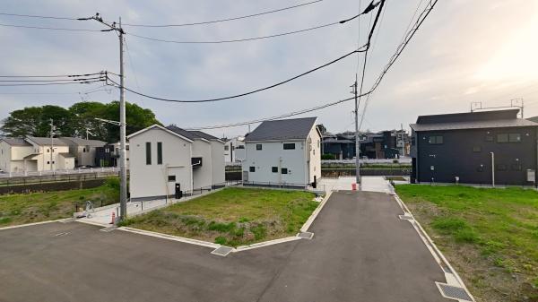 【6号棟】大和市新築戸建2台駐車可LDK18帖