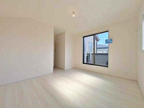 【9号棟】大和市新築戸建2台駐車可LDK18帖WIC