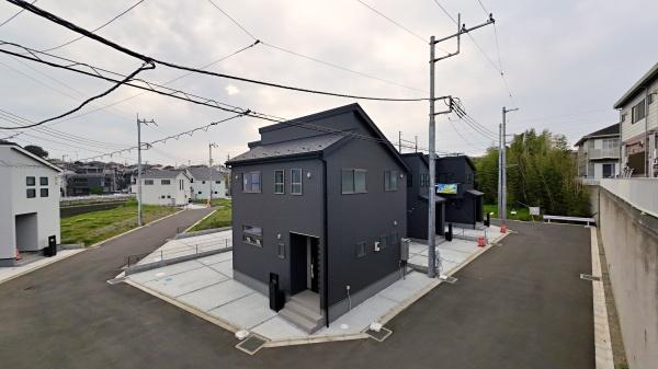 【9号棟】大和市新築戸建2台駐車可LDK18帖WIC