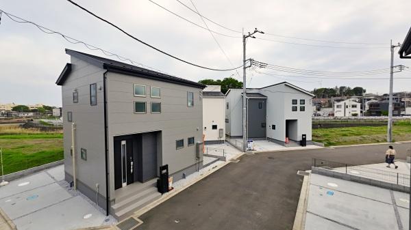 【9号棟】大和市新築戸建2台駐車可LDK18帖WIC