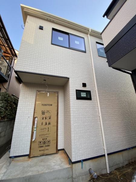 横浜市鶴見区新築戸建　リビング18帖超　エコジョーズ