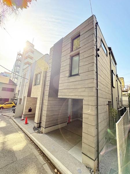 【1号棟】神奈川区新築戸建駅徒4分LDK21帖以上