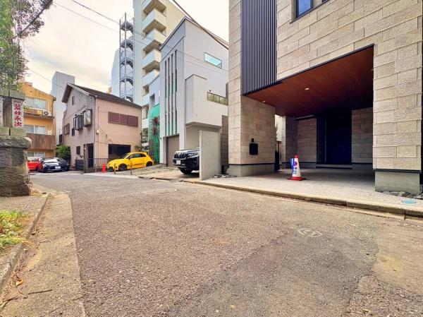 【2号棟】神奈川区新築戸建駅徒4分LDK21帖以上