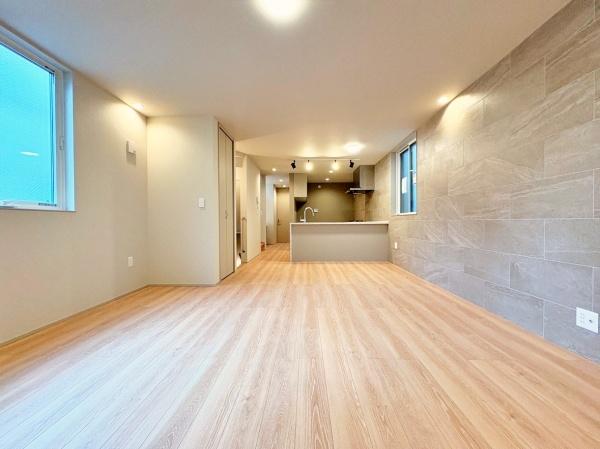 【2号棟】神奈川区新築戸建駅徒4分LDK21帖以上