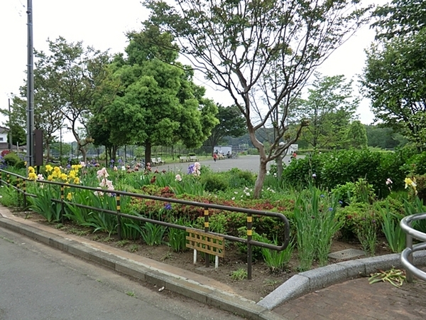 瀬谷区新築戸建床暖EVコンセント(上瀬谷公園)