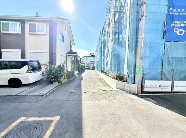 【4号棟】茅ヶ崎市新築戸建駐車場あり吹抜け