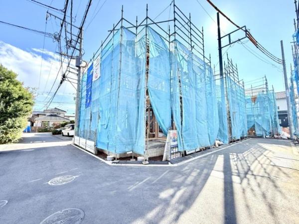 【4号棟】茅ヶ崎市新築戸建駐車場あり吹抜け