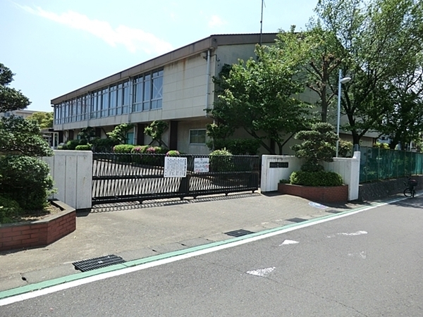 【2号棟】綾瀬市新築戸建ルーバルWIC(綾瀬市立寺尾小学校)