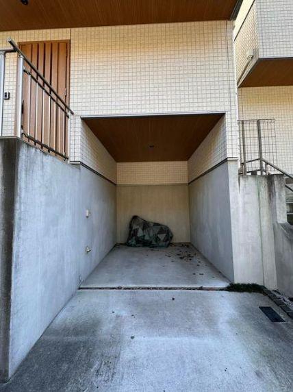 緑区中古戸建LDK19帖ビルトイン車庫