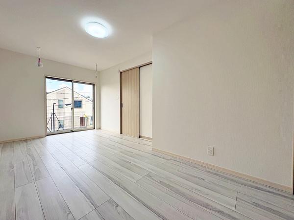 【1号棟】港北区新築戸建LDK18帖以上納戸