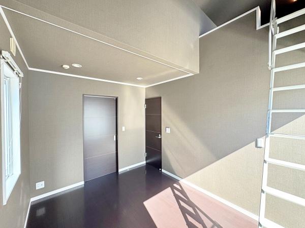 藤沢市鵠沼神明４丁目の中古一戸建て