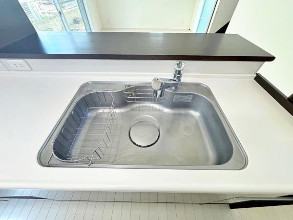 藤沢市鵠沼神明４丁目の中古一戸建て