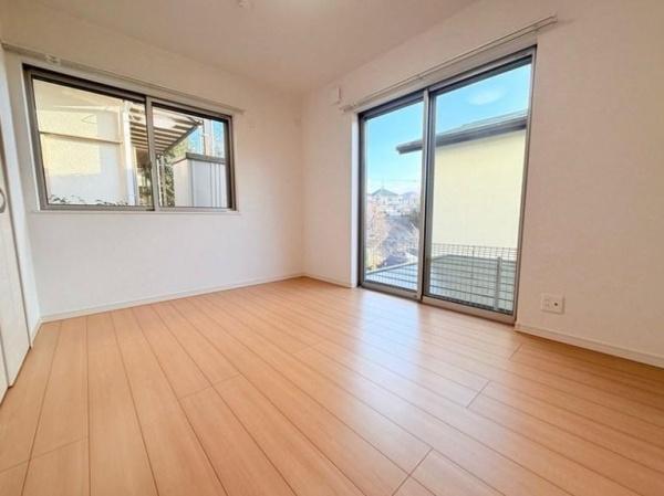 横浜市磯子区杉田８丁目の中古一戸建て