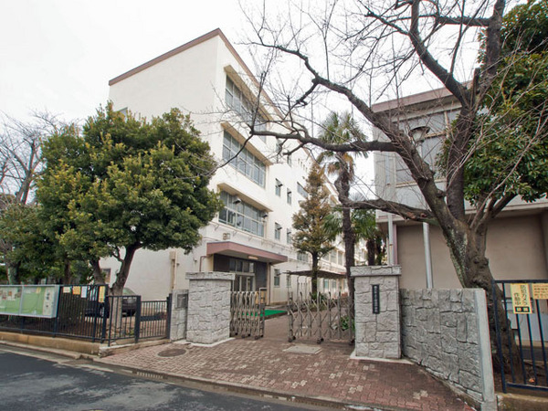 【1号棟】保土ヶ谷区新築戸建2台駐車可LDK19帖(横浜市立上菅田中学校)